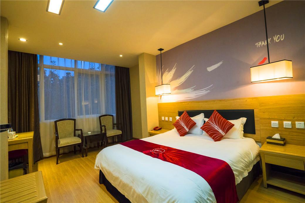 Thank Inn Chain Hotel Sichuan Guangan Wusheng County Hongwu Avenue Exteriör bild
